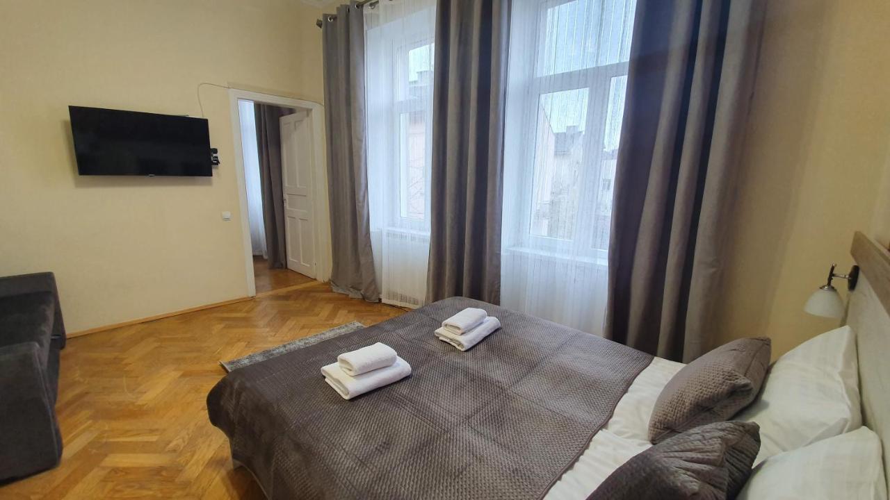 Demar Apart Herzena Lviv Exterior photo